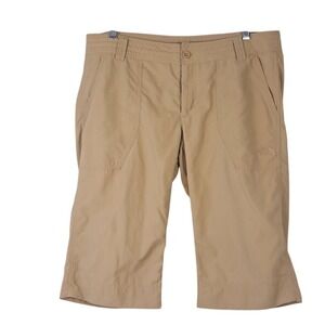 THE NORTH FACE 12 Women's Bermuda Shorts Khaki Cargo Flat Front Nylon‎ Outdoor